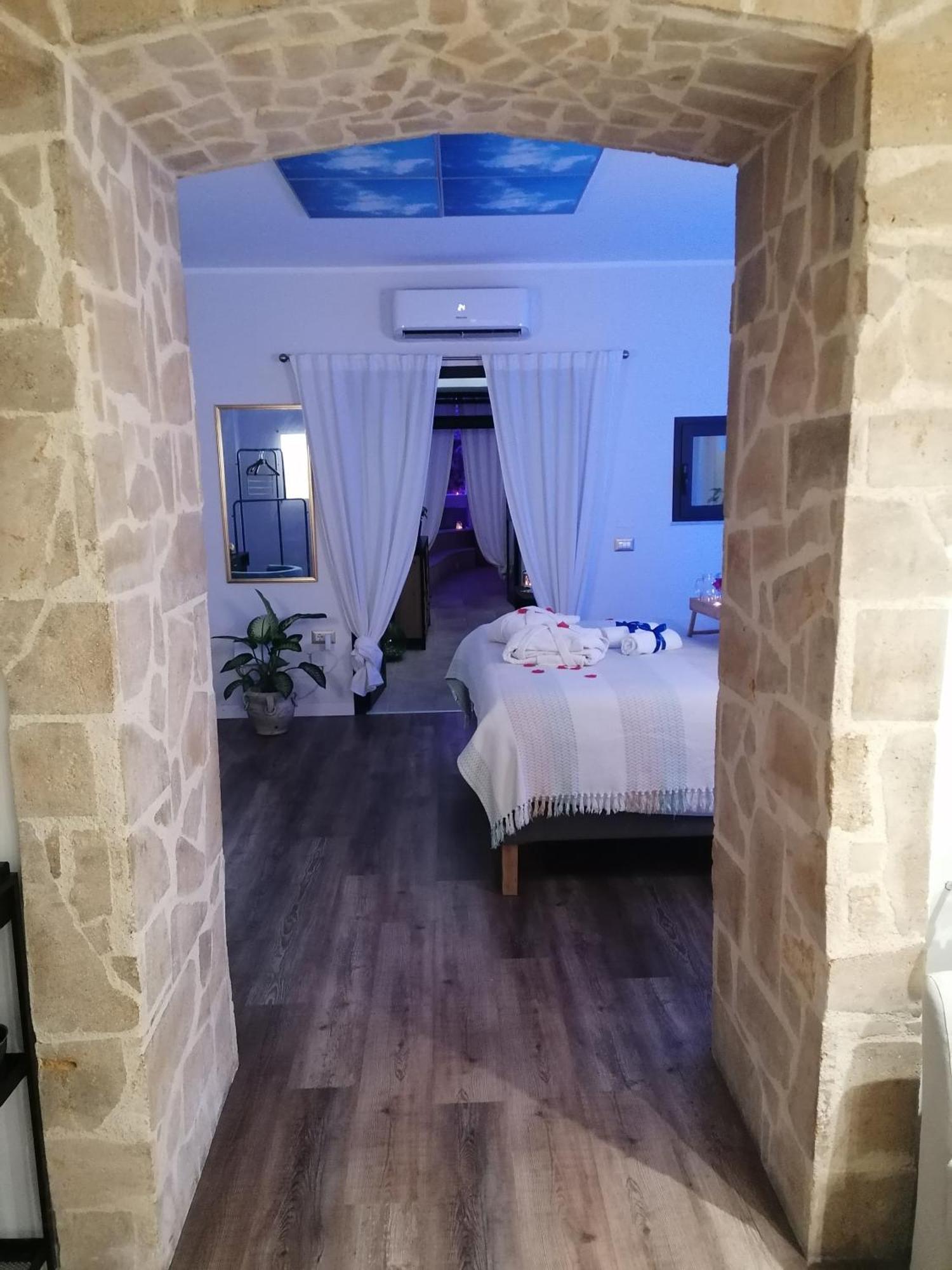 Mastrangelo Suite & Spa Palermo Ruang foto