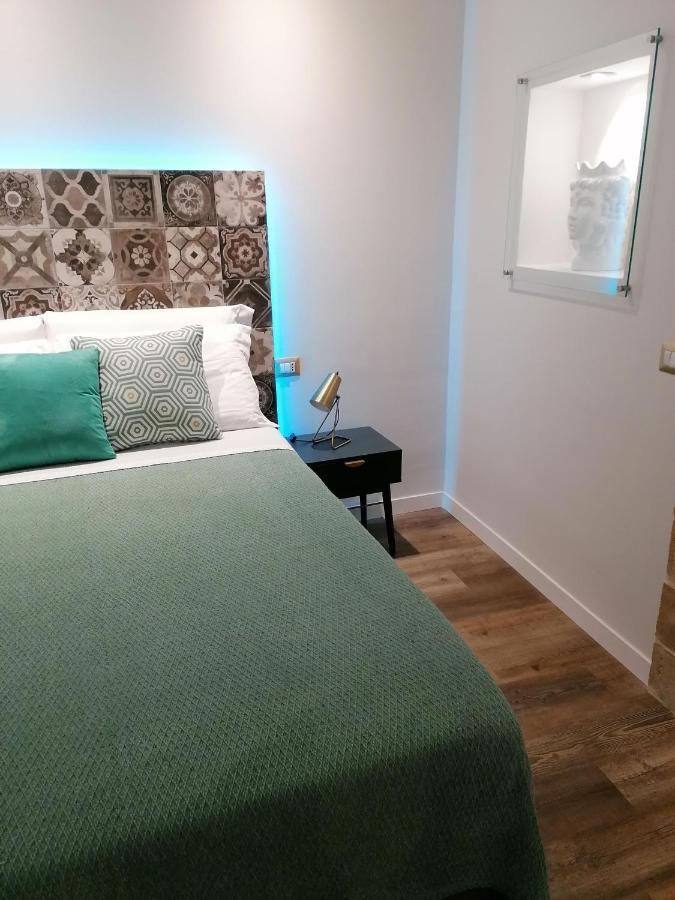 Mastrangelo Suite & Spa Palermo Bagian luar foto