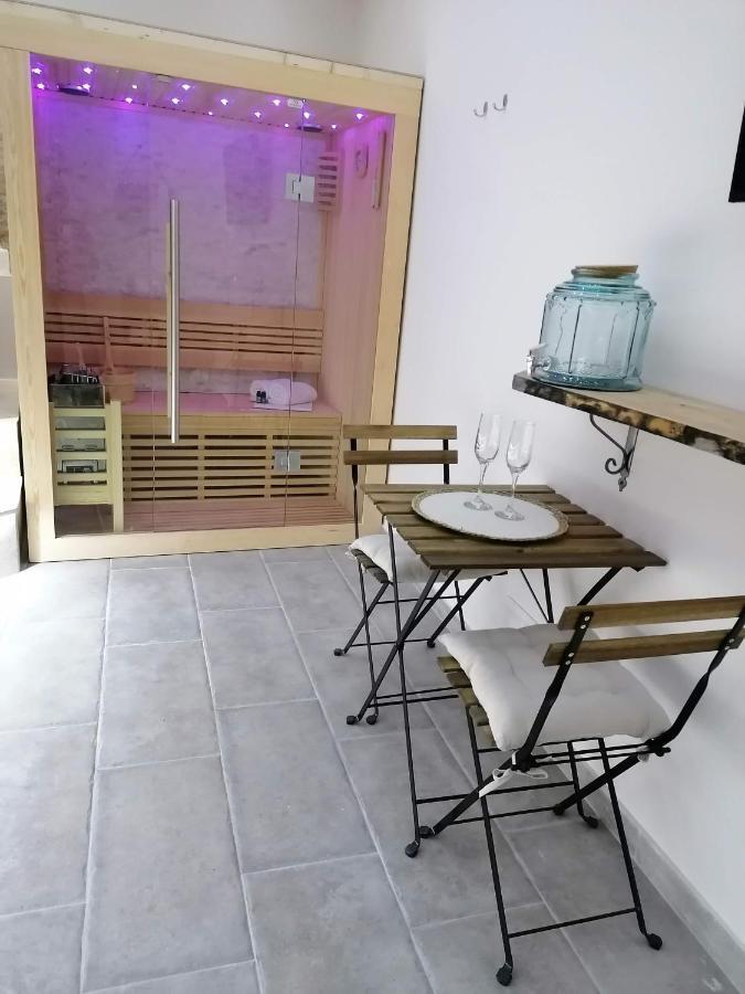 Mastrangelo Suite & Spa Palermo Bagian luar foto