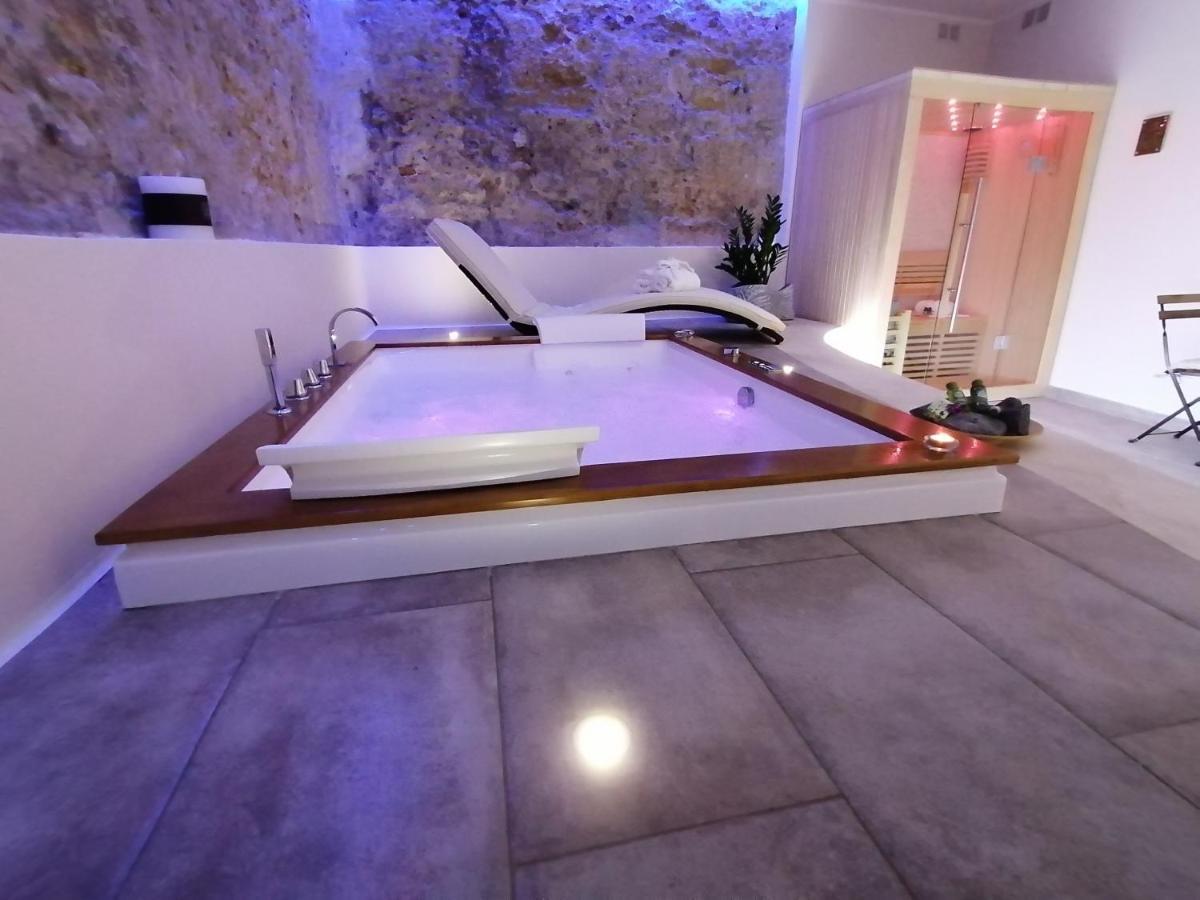 Mastrangelo Suite & Spa Palermo Bagian luar foto